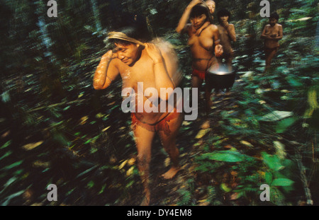 Yanomami Indians, women foraging in rainforest, Roraima province, near Boa Vista, Brazil, Amazon Stock Photo