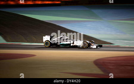 Manama, Bahrain. 06th Apr, 2014. Mercedes' Nico Rosberg competes during the final of Formula 1 Bahrain Grand Prix in Manama, Bahrain, on April 6, 2014.  Credit:  Hasan Jamali/Xinhua/Alamy Live News Stock Photo