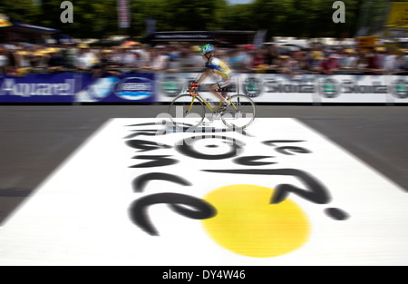 2004 Tour de France St-Flour Stage 10 Finish line. Stock Photo