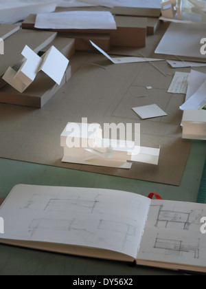 Building Models, Sketch Books, Drawing Studio Classroom, Architecture Department, University of Florida, Gainesville, FL, USA Stock Photo
