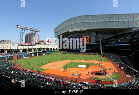 Minute Maid Park Roof Status - Is it Open or Closed?