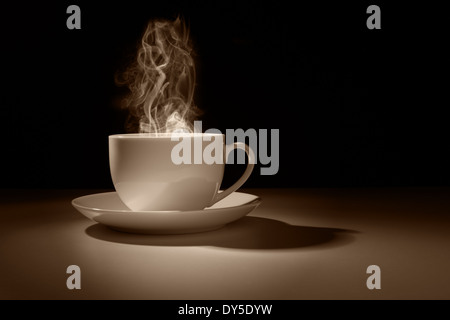 https://l450v.alamy.com/450v/dy5dyw/hot-cup-of-coffee-or-tea-dy5dyw.jpg