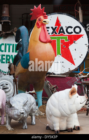 USA, South Dakota, Black Hills National Forest, Deadwood, lawn sculptures for sale Stock Photo