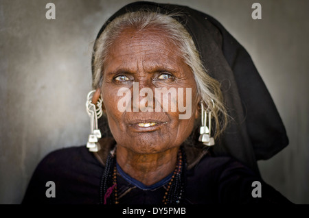 Rabari old woman ,Janan, Kutch,India Stock Photo - Alamy