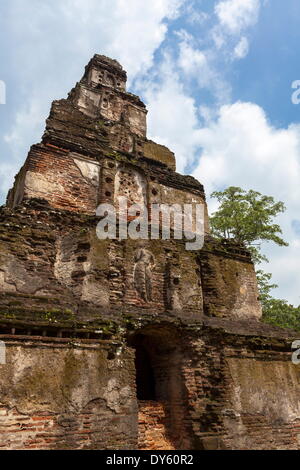Satmahal Prasada, Quadrangle, Polonnaruwa, UNESCO World Heritage Site, Sri Lanka, Asia Stock Photo