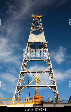 USA, Oklahoma, Elk City. Parker Drilling Rig 114, the world's largest inland oil drilling platform Stock Photo