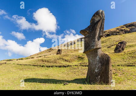 Rano Raraku, the quarry site for all moai statues on Easter Island (Isla de Pascua) (Rapa Nui), UNESCO Site, Chile Stock Photo