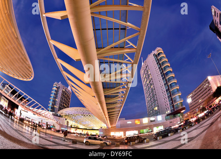 Portugal, Lisbon: Architecture of the shopping mall in Parque das Nacoes Stock Photo