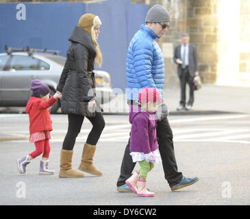 Matthew Broderick takes his twin daughters Marion and Tabitha Broderick to schoolFeaturing: Matthew Broderick,Marion Broderick,Tabitha Broderick Where: New York City New York USAWhen: 12 Dec 2012 Stock Photo