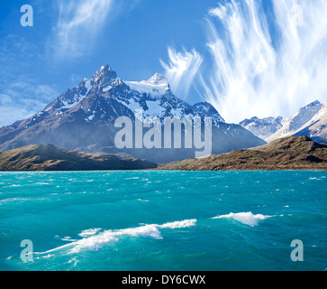 Pehoe mountain lake in Los Cuernos (The Horns), National Park Torres del Paine, Chile. Stock Photo