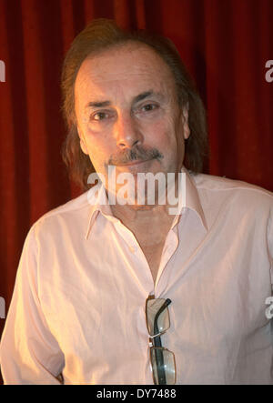 Former Status Quo drummer John Coghlan backstage The Brook. Coghlan will re-join the original Staus Quo lineup for a special tour in March 2013 Featuring: John Coghlan Where: Southampton United Kingdom When: 21 Dec 2012 Stock Photo