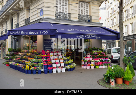Flower shop, 9th Arrondissement, Paris, France Stock Photo