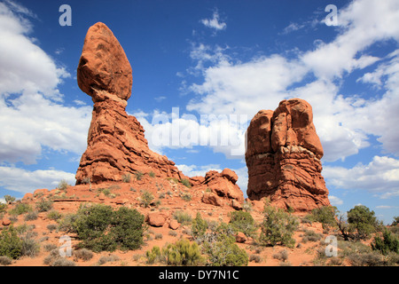 Balanced rock, Arches national park, Moab, Utah, USA Stock Photo