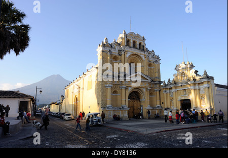 Volcan de Agua, the Volcano of Water behind the church of San Pedro, Stock Photo