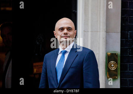 London, March 9th 2014. Sajid Javid replaces Maria Miller as culture secretary. Outside Downing Street No 10. Credit:  Sebastian Remme/Alamy Live News Stock Photo