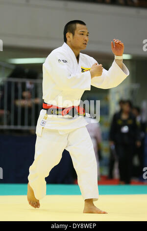 Fukuoka Convention Center, Fukuoka, Japan. 6th Apr, 2014. (L to R ...