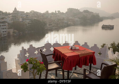 Look, hotel, Karohi Haveli, Old Town, Pichola, lake Pichola, Udaipur, Rajasthan, Asia, India, lake, table, chairs, Stock Photo