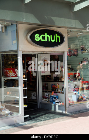 Schuh shoe shop footwear shoes clothing store high street shops ...