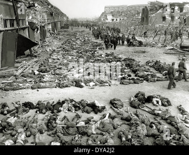 WW II historical war world war second world war Germany US American soldiers military rows corpses bodies dead people Nazi, Stock Photo