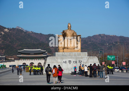 Gwanghwamun King Korea Asia Kyongbok Sejong Seoul world heritage alphabet character architecture avenue city downtown great, Stock Photo