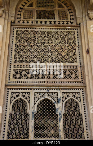 Tomb of Mohammed Ghaus,Intricate Jali Screens,Stone Latticework,and Tansen famous singer,Gwalior,Madhya Pradesh,Central India Stock Photo