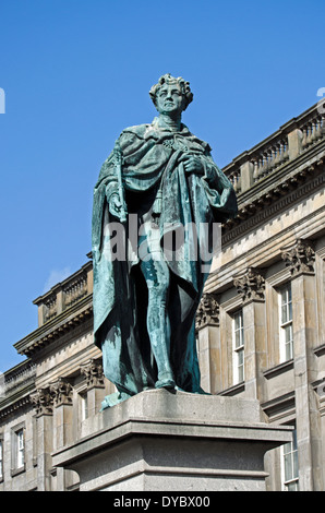 Statue of King George IV in George Street, Edinburgh was erected to commemorate the visit of George IV to Scotland in 1822. Stock Photo