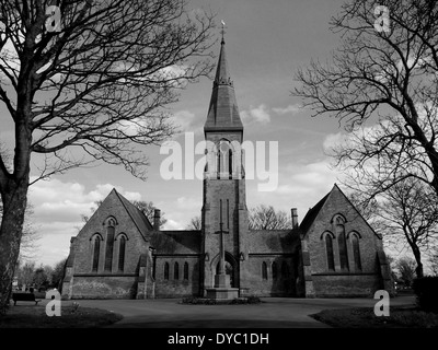 Hebburn Cemetery - twin chapel with church spire.  Hebburn, Tyne and Wear, England, UK Stock Photo