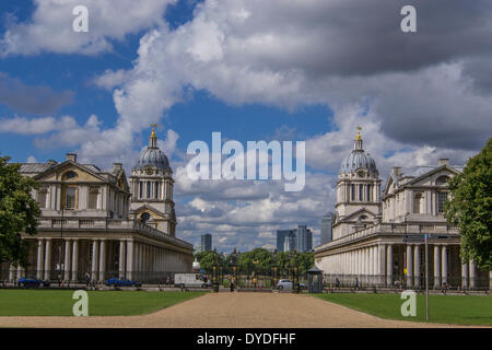 A view towards Queen Mary Court and King William Court in Greenwich. Stock Photo