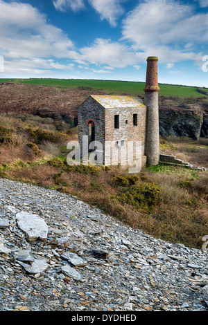 An old abandoned engine house at the Prince of Wales slate quarry neat Tintagel in north Cornwall Stock Photo