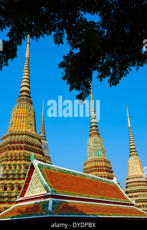 Thailand, Bangkok, Wat Pho, sleeping Buddha temple Stock Photo