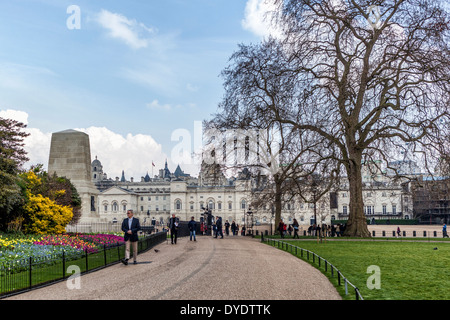 St. James's park, Guards Division Memorial and Horse Guards Parade,  Horse Guards Road, London, UK Stock Photo