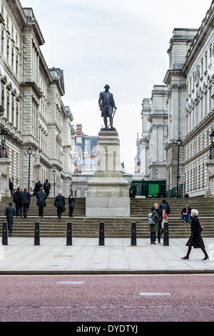 Bronze statue of Robert Clive, Clive of India, on the Clive steps,  London UK Stock Photo