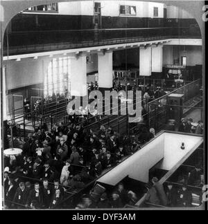 European immigrants arriving at New York City's Castle Garden Stock ...