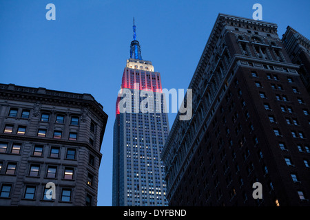 The Empire State Building lit in red white and blue on Presidents Day, New York Stock Photo