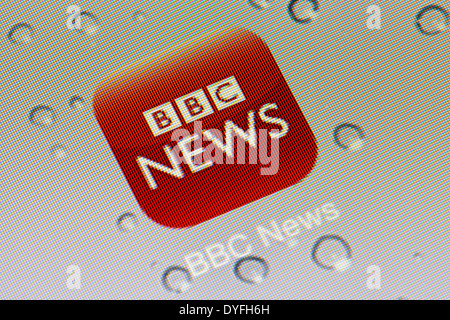 Close up of icon for the BBC News app on an iPad Stock Photo: 43425804 ...