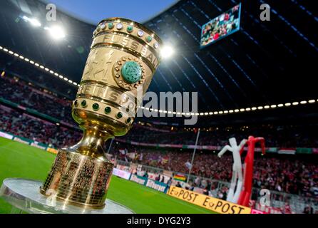 Munich, Germany. 16th Apr, 2014. The cup sits in the stadium before the DFB Cup semifinal match between FC Bayern Munich and FC Kaiserslautern at Allianz Arena in Munich, Germany, 16 April 2014. Photo: SVEN HOPPE/dpa/Alamy Live News Stock Photo
