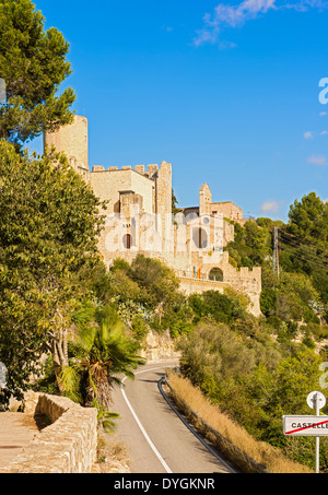 Castellet Castle near Foix dam at Barcelona, Spain Stock Photo