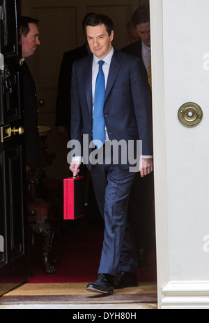 George Osbourne leaves 11 Downing street to deliver his budget Stock Photo