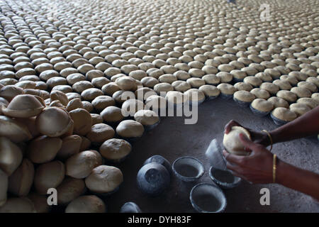 Dhaka, Bangladesh. 19th Mar, 2013. Soft mixture is putted in open place to get hard or solid. © Zakir Hossain Chowdhury/NurPhoto/ZUMAPRESS.com/Alamy Live News Stock Photo