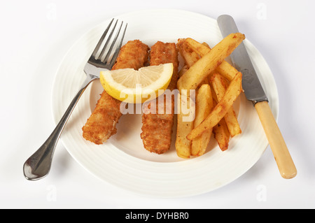 Plate of fish fingers and chips Stock Photo - Alamy