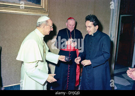 Cardinal Wojtyla and Pope Paul XI 31th March 1977 Stock Photo