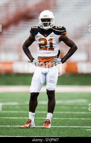 Austin, Texas, USA. 19th Apr, 2014. April 19, 2104: Texas Longhorns cornerback Duke Thomas (21) during the annual Texas Football Orange-White Scrimmage at Darrell K Royal-Texas Memorial Stadium in Austin, TX. © csm/Alamy Live News Stock Photo