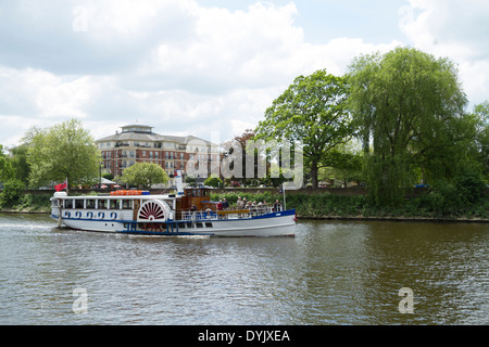 Paddle steamer river boat on the Thames at Kingston upon Thames Stock Photo