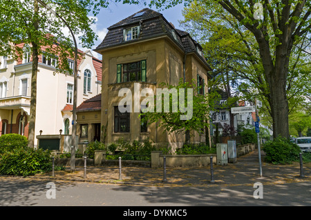 Early 20th C. Houses in the 'Villa District' of Bonn - Bad Godesberg, NRW, Germany Stock Photo