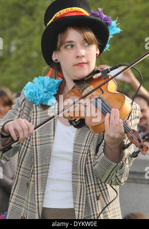 London, UK. 21st April 2014. Feast of St George in Trafalgar Square, London on April 21st 2014 Credit:  People Press/Alamy Live News Stock Photo