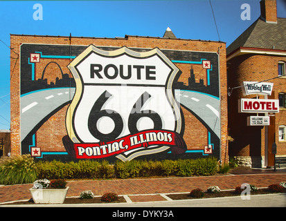 Route 66 mural painted on the back of the Route 66 Hall of Fame and Museum in Pontiac, Illinois a town along Route 66. Stock Photo