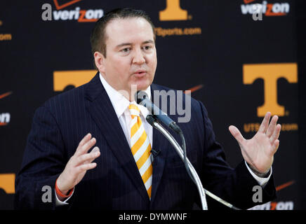 Knoxville, TN, USA. 22nd Apr, 2014. April 22, 2014: Former Southern Mississippi men's head basketball coach, Donnie Tyndall, speaks after being introduced as the new men's head basketball coach at the University of Tennessee Tuesday, April 22, 2014, in Knoxville, Tenn. Credit:  csm/Alamy Live News Stock Photo