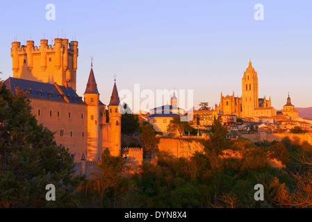 Alcazar, Cathedral, Segovia, Alcazar fortress and Cathedral at Sunset, Castilla-Leon, Spain Stock Photo