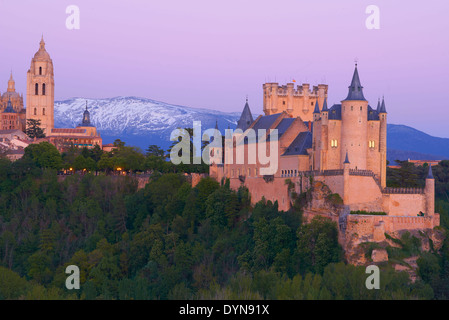 Alcazar, Cathedral, Segovia, Alcazar fortress and Cathedral at Sunset, Castilla-Leon, Spain Stock Photo