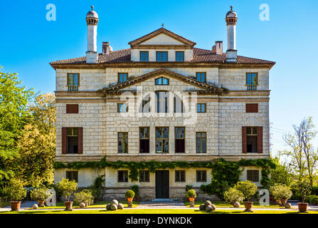 Italy,Veneto, Malcontenta di Mira, Villa Foscari (La Malcontenta) rear side, architect Andrea Palladio. Stock Photo